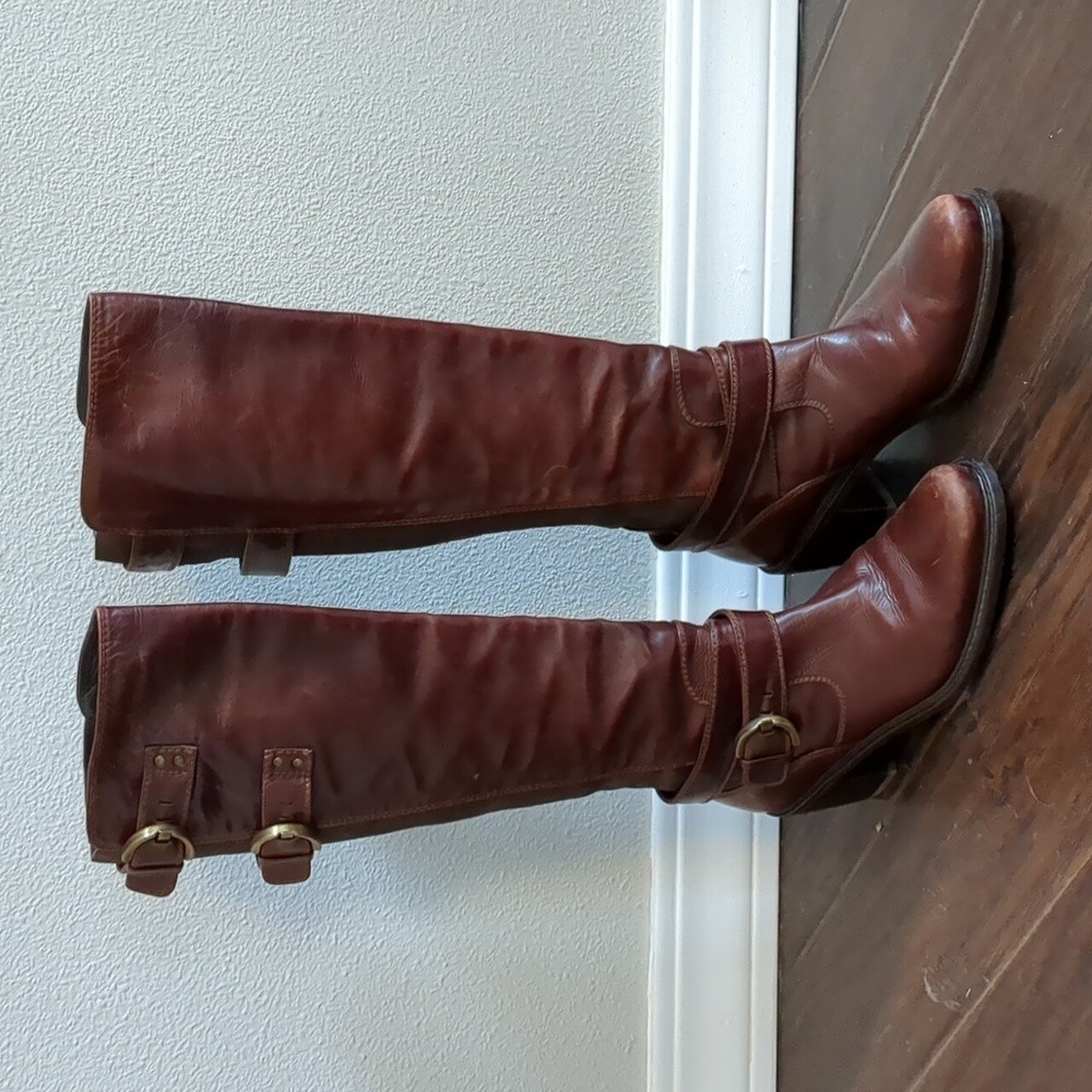 💜 Awesome leather Stuart Weitzman Triboro Riding boots